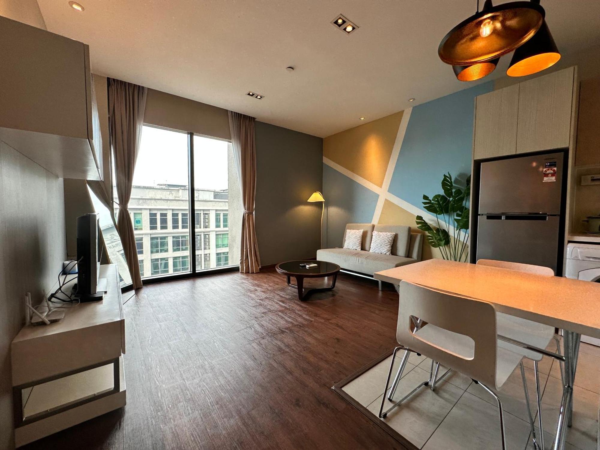 L Homestay Riverson Soho Kk City Very Near Imago Кота-Кинабалу Экстерьер фото